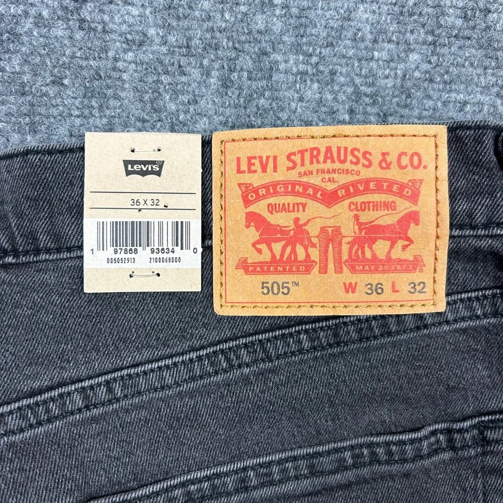 Levi's 505 Regular Straight Jeans Mens 36x32 Washed Black Stretch Denim Pants